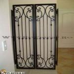 Grilaj metalic usa pret (12)